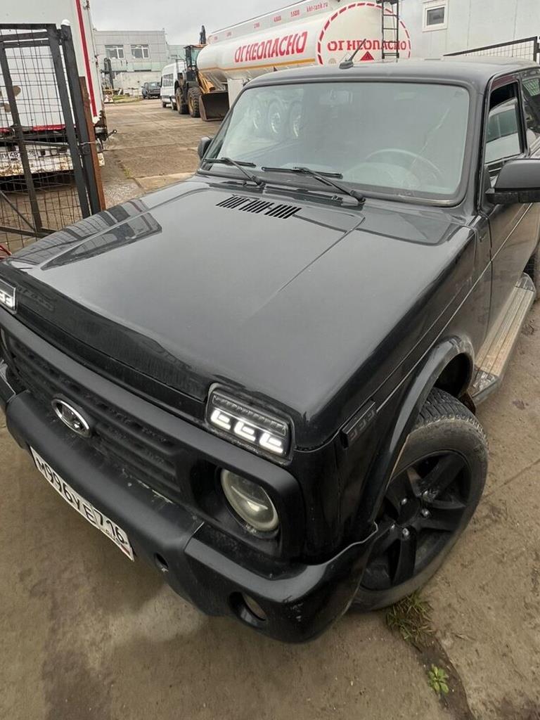 2023 LADA 4x4