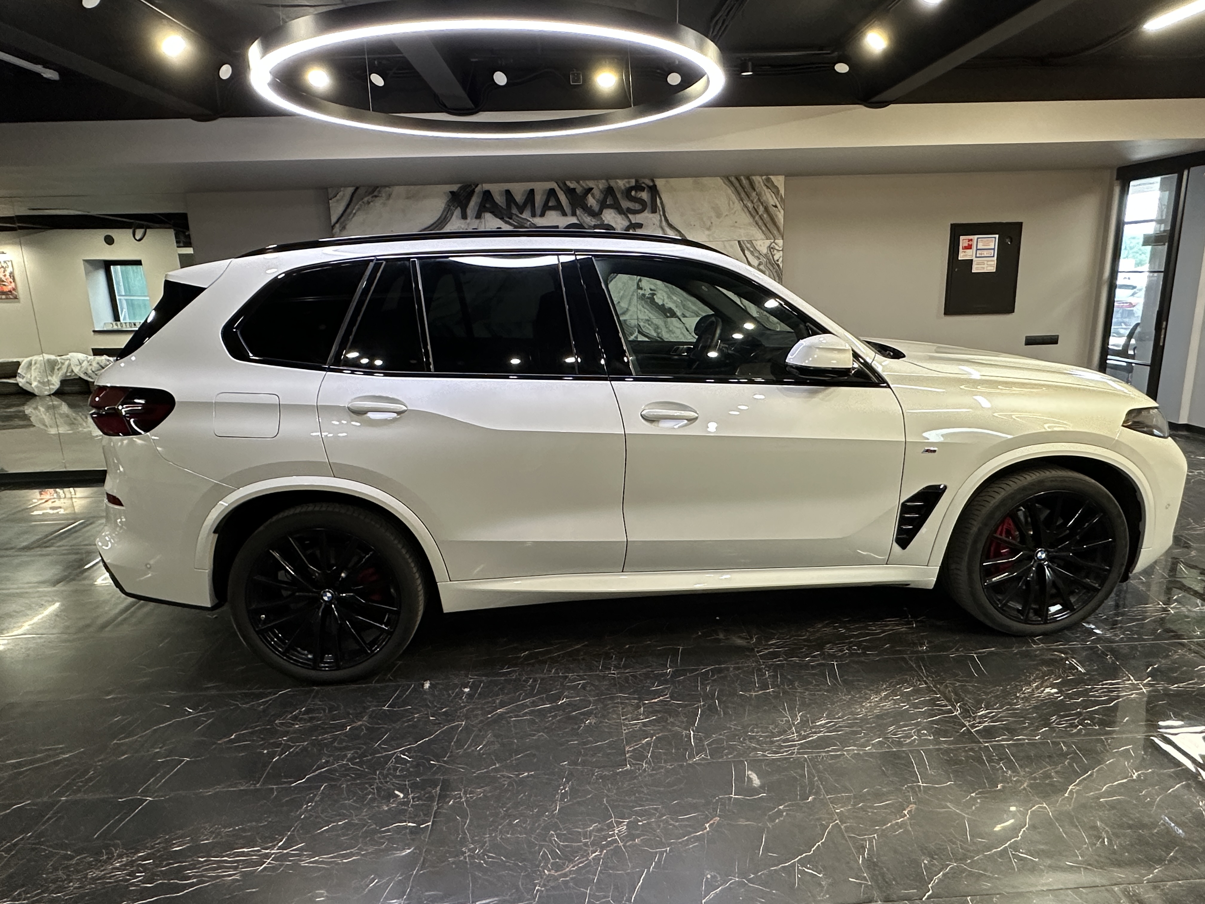 BMW X5 2024