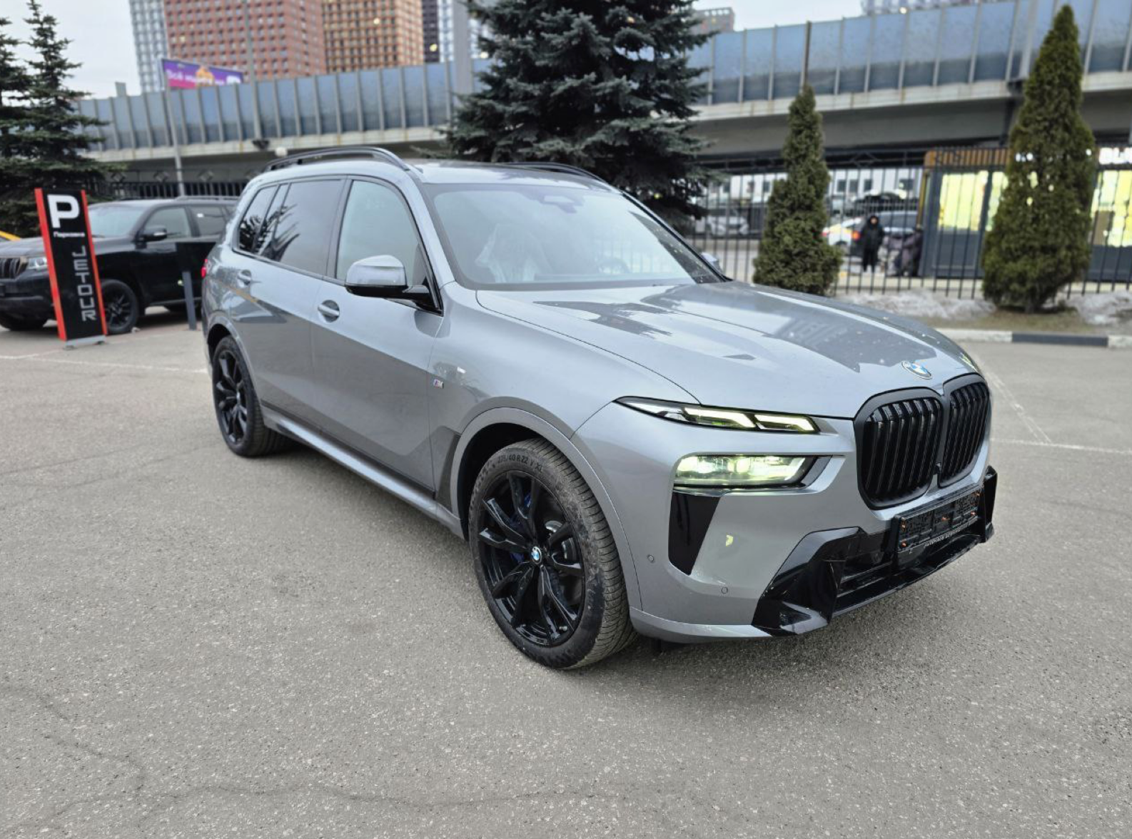 BMW X7 2025
