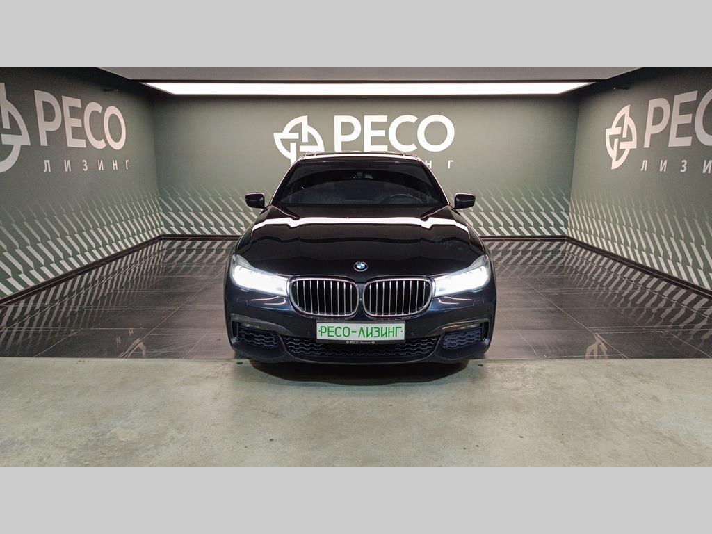 2017 BMW 750