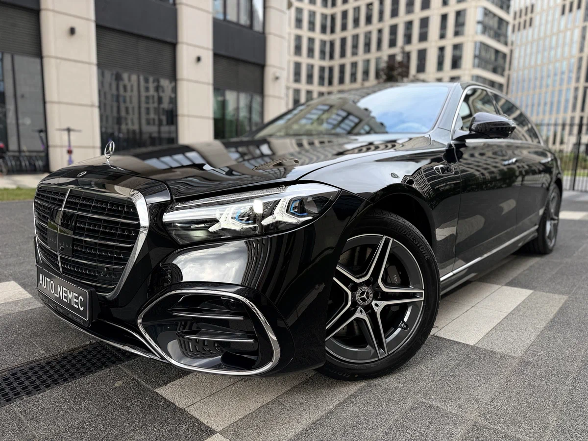 Mercedes-Benz S-Class 2026