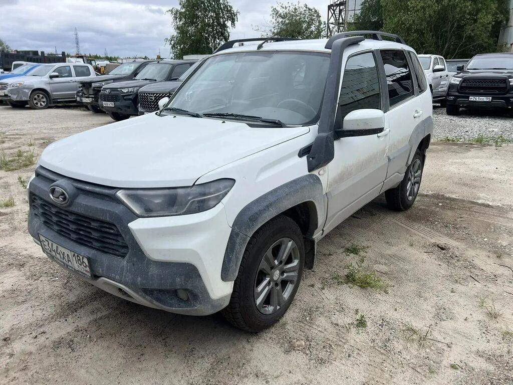 2023 LADA NIVA