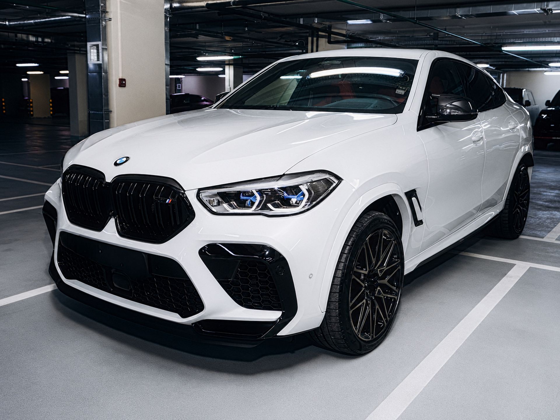 2020 BMW X6M