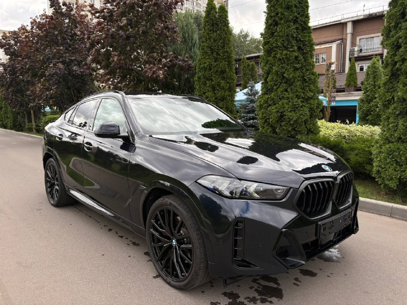 BMW X6 40d 2025