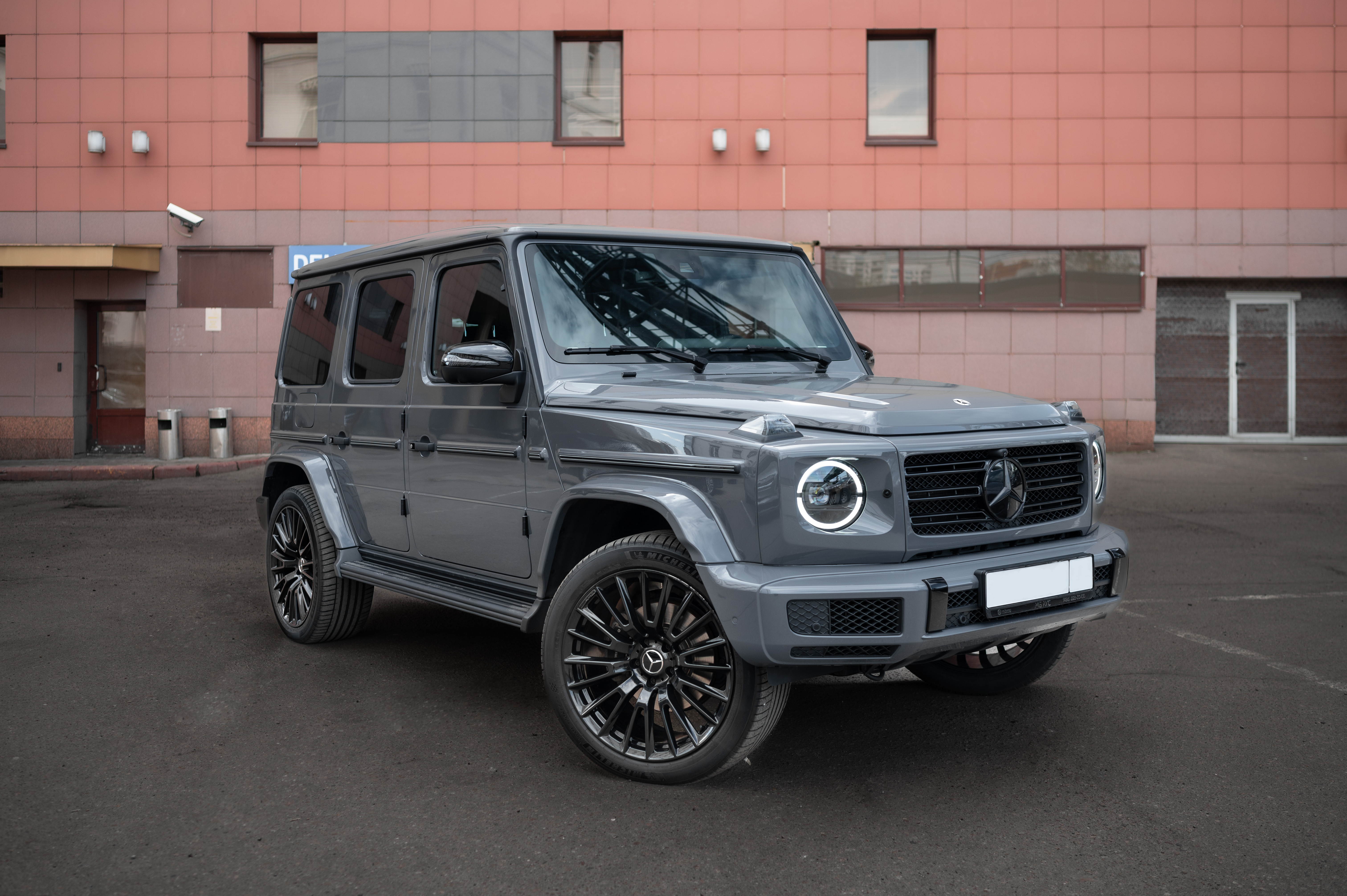 Mercedes-Benz G-Class 2024