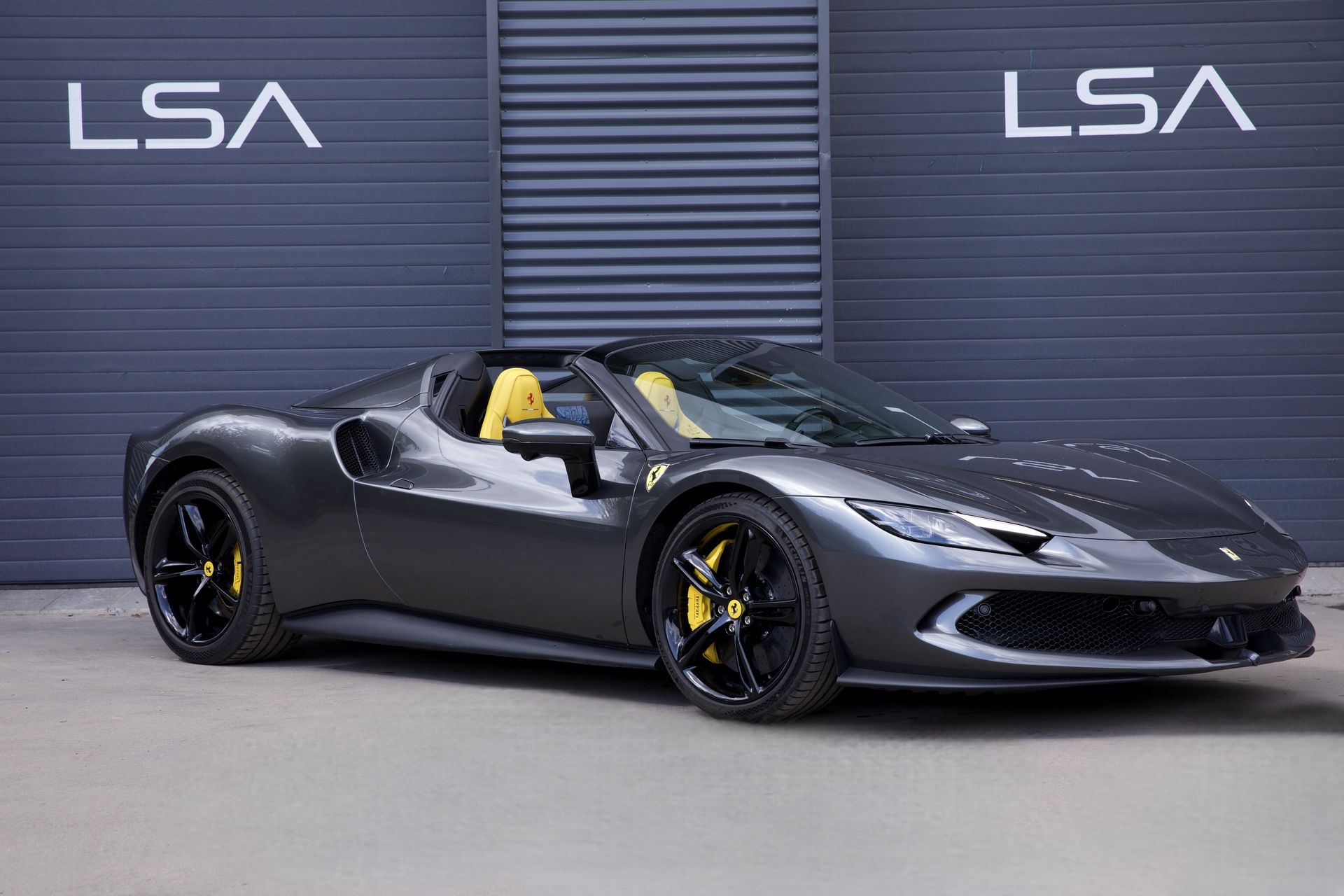2024 Ferrari 296 gts