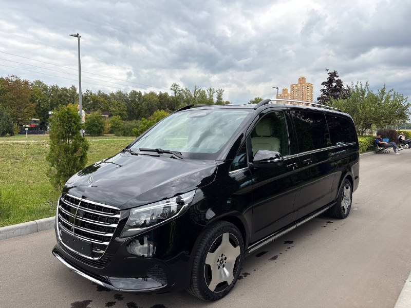 Mercedes V 300 Extra Long 2026