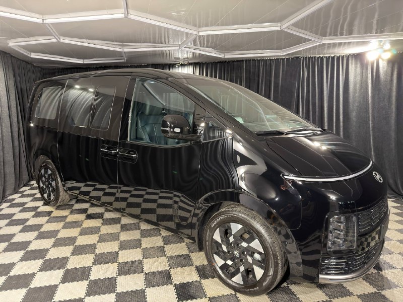Hyundai Staria 2026