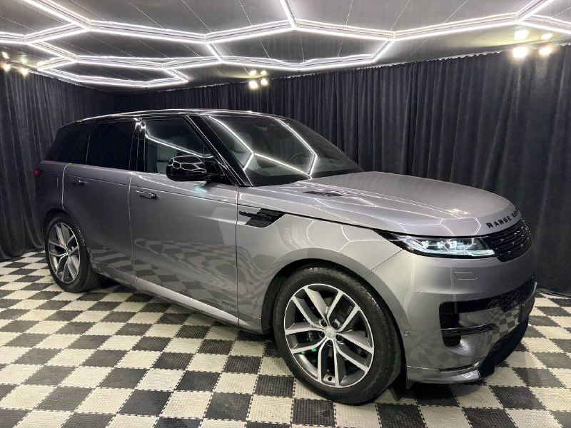 Range Rover Sport 2025
