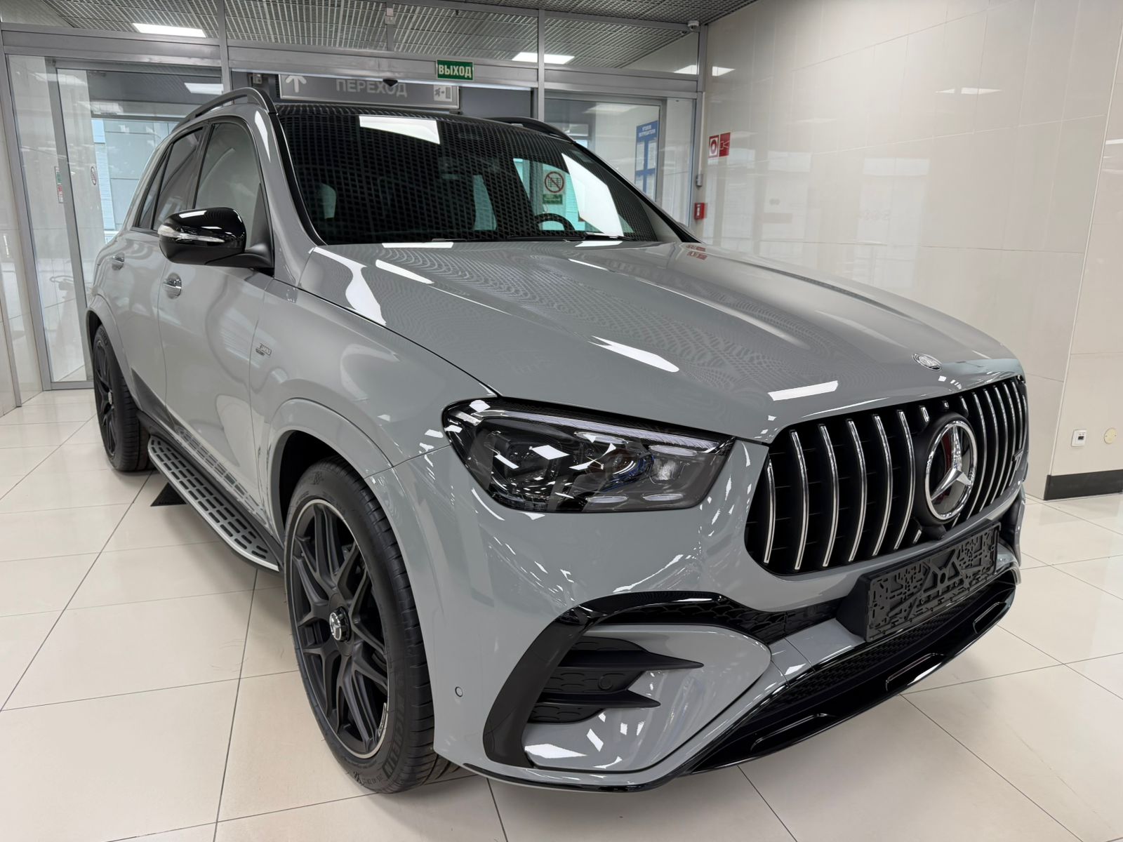 2025 Mercedes-Benz GLE 53