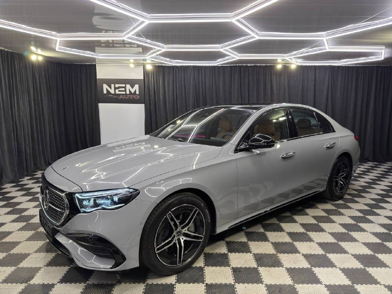Mercedes E300 2026