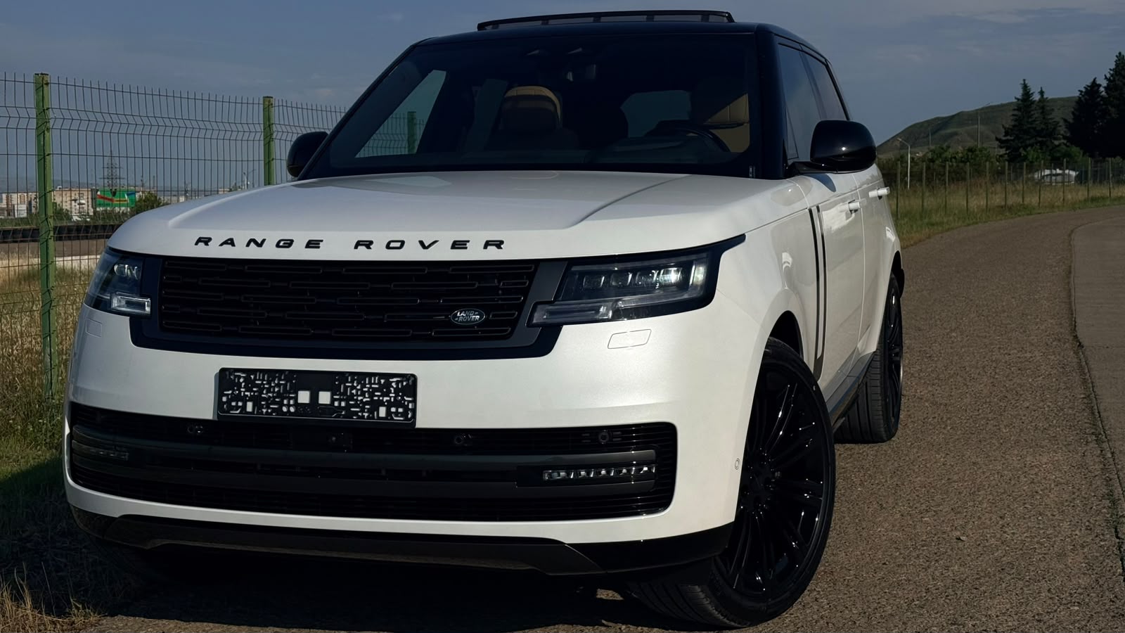 2026 Land Rover Range Rover