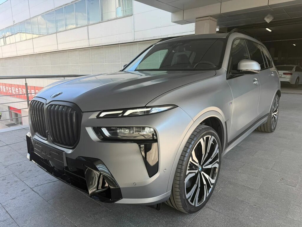 BMW X7 40d 2025