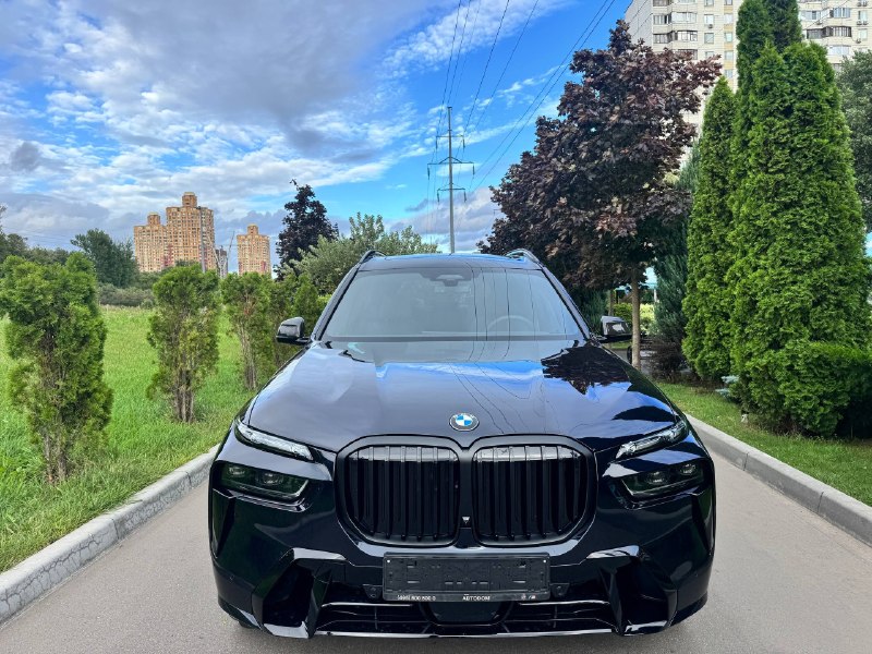 2025 BMW X7 40d