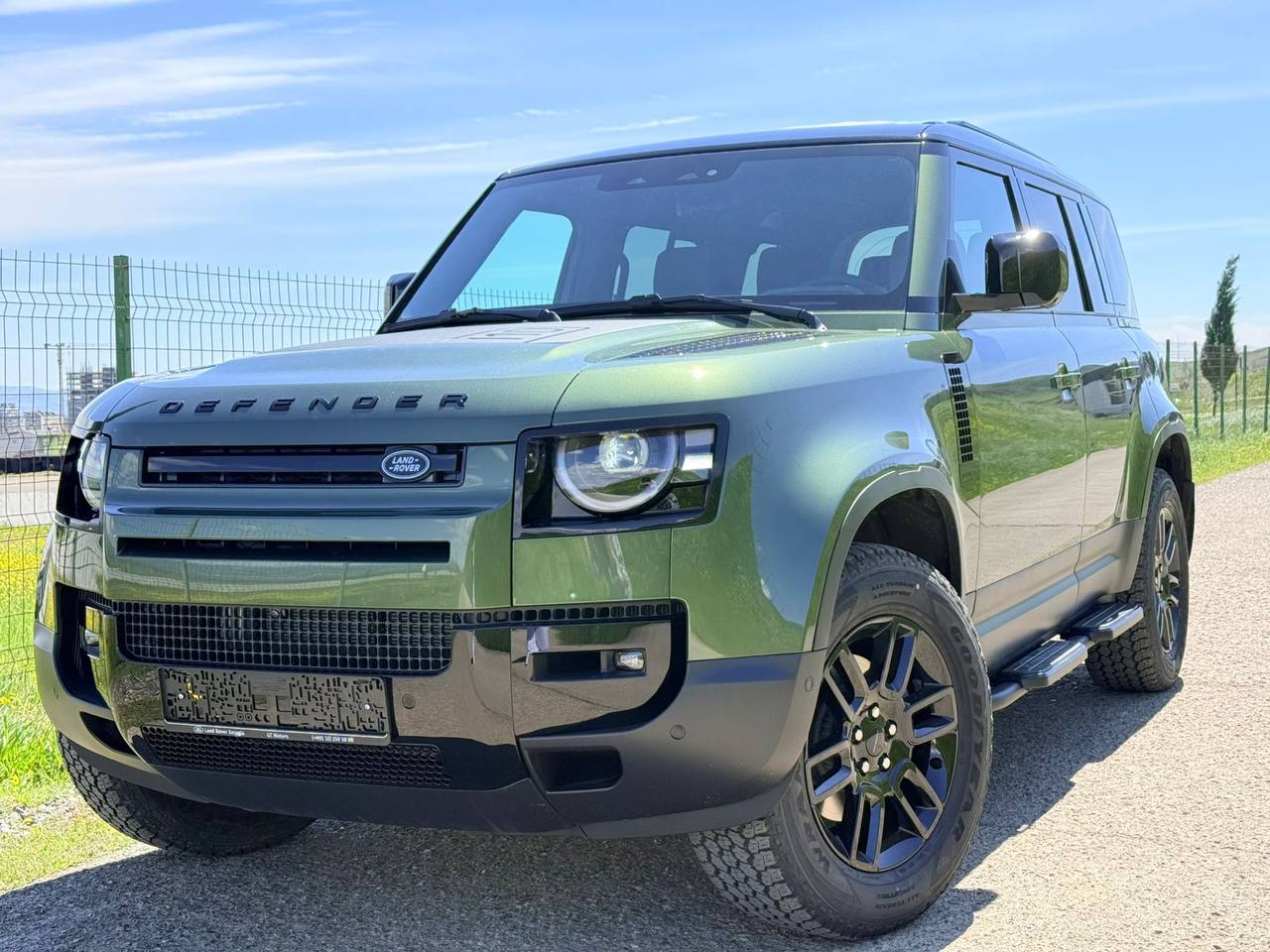 2025 Land Rover Defender