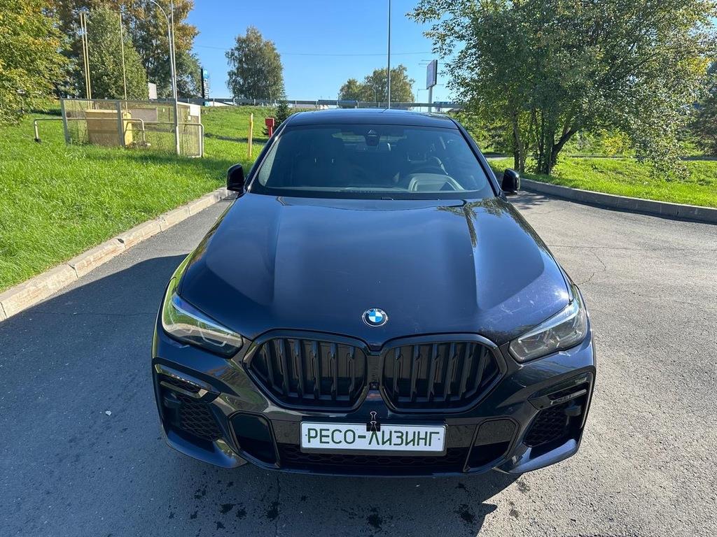 2022 BMW X6