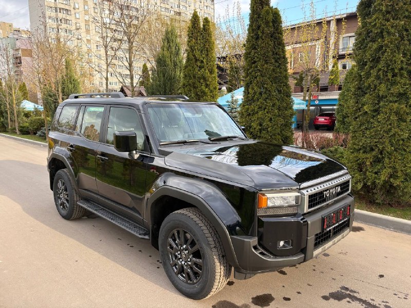 2025 Toyota Land Cruiser Prado