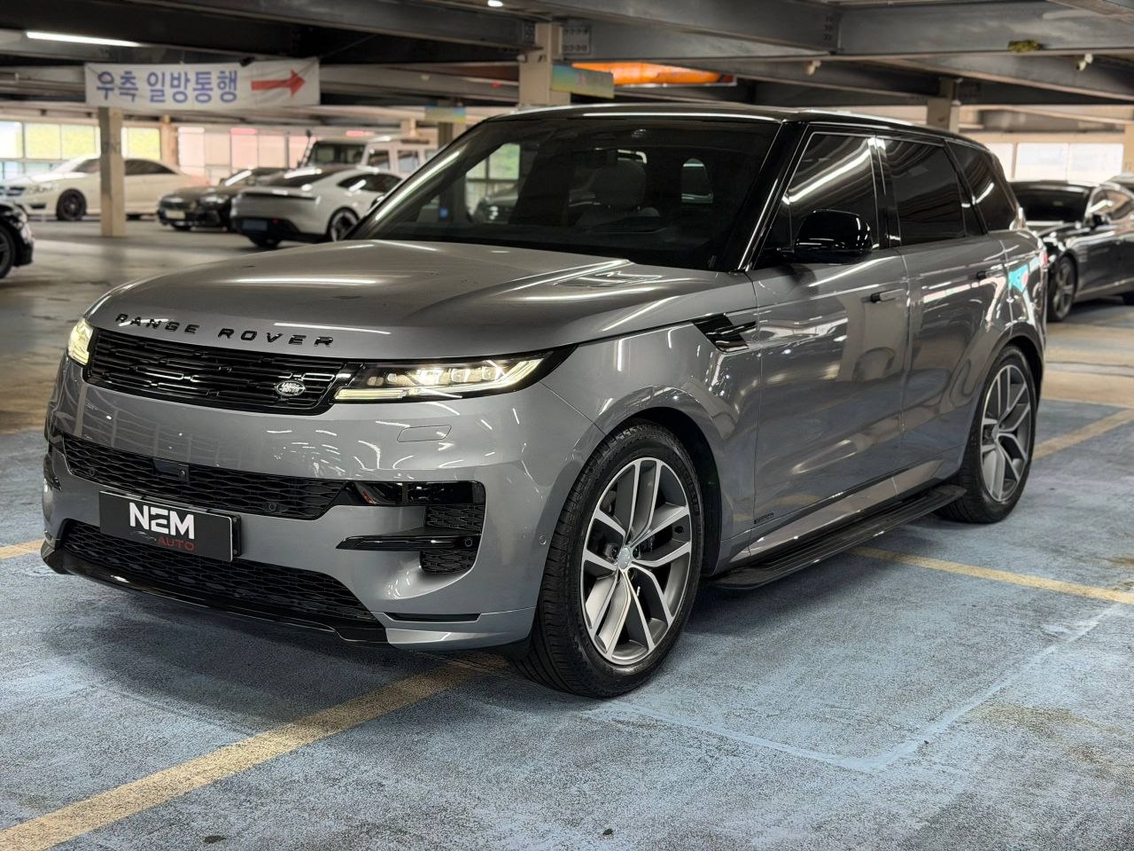 Land Rover Range Rover Sport 2025